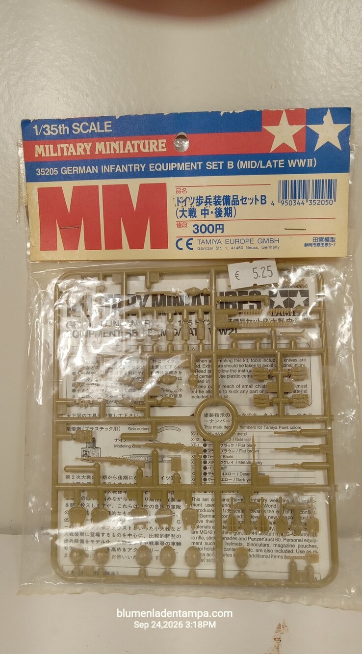 Tamiya 35205 1/35 German Infantry Equipment Set B Mid/Late WWII Model Kit
